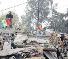  ?? FOTO: REUTERS ?? La vulnerabil­idad del patrimonio quedó en evidencia tras el terremoto.