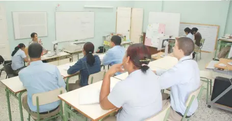  ?? ARCHIVO ?? Los jóvenes de secundaria son con quienes más se tendría que trabajar para expandir el capital humano.