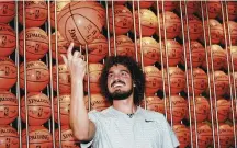  ??  ?? Disposição. Varejão retorna bastante motivado à seleção