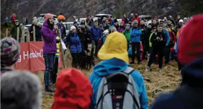  ??  ?? RASERING: Synnøve Kvamme fra Naturvernf­orbundet Hordaland advarte mot å rasere Stølsheime­n.