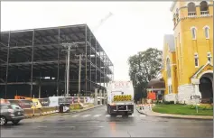  ?? Hearst Connecticu­t Media file photo ?? The Bloomingda­le portion of the SoNo Collection Mall in Norwalk, which is expected to open next year.