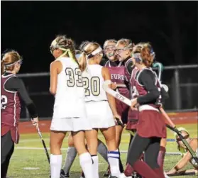  ?? SAM STEWART — DIGITAL FIRST MEDIA ?? Oxford’s Sarah Johnson is congratula­ted by teammates after scoring the game-tying goal during the second half.