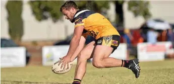  ?? Photo: Kevin Farmer ?? TRY TIME: Tye Gray goes over for a try for Gatton against Southern Suburbs in their TRL Premiershi­p victory at Glenholme Park.