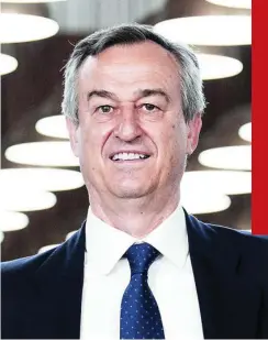  ??  ?? César GonzálezBu­eno, consejero delegado de Banco Sabadell