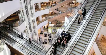  ?? | HEO RAN Reuters African News Agency (ANA) ?? SHOPPING malls will have to change the way they operate and treat customers post-Covid-19, says futurist Daniel Silke.