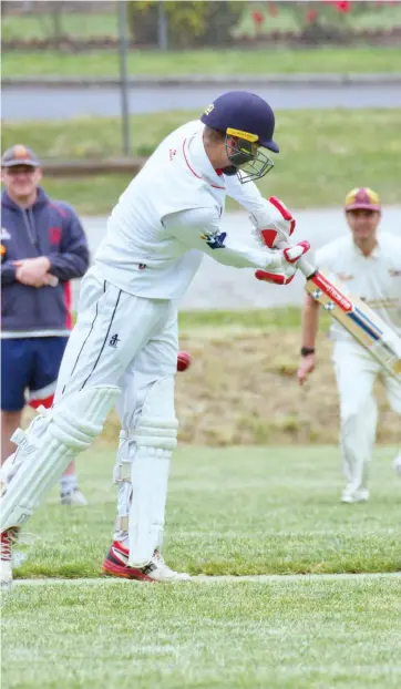  ?? ?? Jindivick 10/183 versus Hallora 1/82
Western Park will take on Ellinbank in a one-day game.
Buln Buln batsman Jack Armour clips the ball as he adds more runs to his total against Drouin in division one. However, he was dismissed for 13 shortly after.