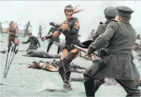  ?? PHOTOS: WARNER BROS. ?? Robin Wright says she suffered some serious injuries while training for her role as Wonder Woman’s aunt, General Antiope.