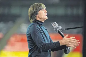  ?? FOTO: INA FASSBENDER/AFP ?? Für Joachim Löw brachte der Auftritt gegen die Schweiz sogar positive Zeichen.