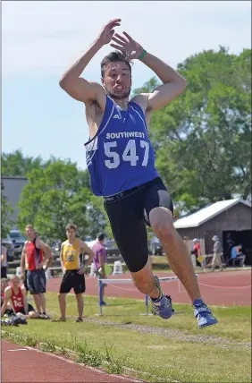  ?? STEVEN MAH/SOUTHWEST BOOSTER FILE PHOTO ?? Leader’s Jackson Sitter will represent Saskatchew­an in Triple Jump at the 2019 Western Canada Summer Games in Swift Current.