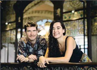  ?? QUIQUE GARCÍA / EFE ?? Mezquida y Pérez Cruz, fotografia­dos ayer en e l Palau de la Música de Barcelona
