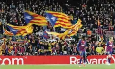  ?? KEYSTONE ?? Politische Proteste im Stadion. Barça – Real Madrid auf 20min.ch