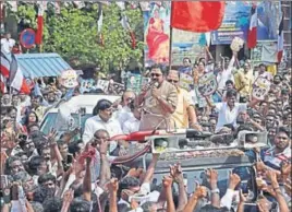  ?? PTI ?? Rebel AIADMK leader TTV Dinakaran campaigns for the RK Nagar bypoll in Chennai on Tuesday.