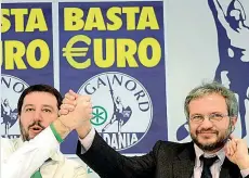  ??  ?? Nel 2014
Matteo Salvini e Claudio Borghi in campo per le elezioni europee