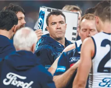  ?? Picture: ADAM TRAFFORD ?? ROOM TO IMPROVE: Chris Scott addresses his players on Saturday night.