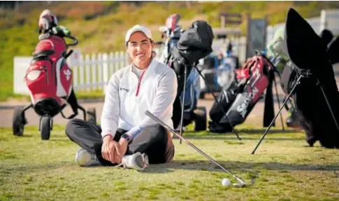  ?? // JOSÉ RAMÓN LADRA ?? Carmen Alonso posa para ABC en el Centro Nacional de Golf de Madrid