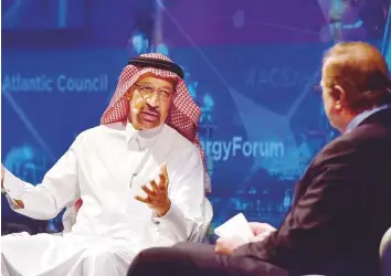  ?? Ahmed Kutty/Gulf News ?? Khalid Al Falih speaks Gen James L Jones Jr of the Atlantic Council on the second day of the Atlantic Council Global Energy Forum in Abu Dhabi yesterday.