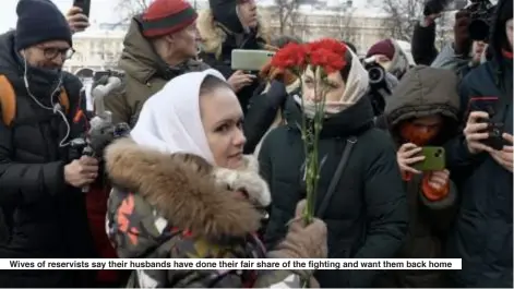  ?? ?? Wives of reservists say their husbands have done their fair share of the fighting and want them back home