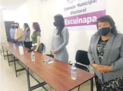  ?? MARÍA ELENA IBARRA ?? > Los integrante­s del Consejo Municipal Electoral.