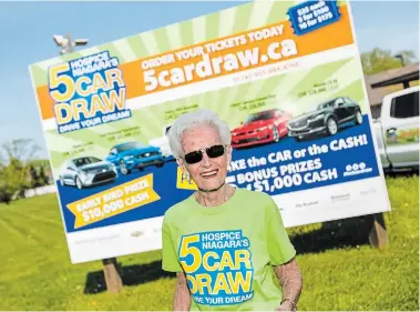  ?? BOB TYMCZYSZYN
TORSTAR ?? Doris Fraser and about 100 other volunteers are leading the drive for Hospice Niagara’s five-car draw campaign this summer.