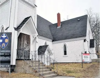  ?? KATHY JOHNSON-TRI-COUNTY VANGUARD ?? The historic Trinity United Church property in downtown Shelburne is up for sale.