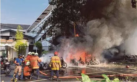  ?? REUTERS PIC ?? Surabaya Center Pentecosta­l Church, in East Java, Indonesia, was one of three churches targeted by the suicide bombers in May.