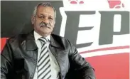  ?? Picture: GEORGE BYRON ?? FAN FAVOURITE: Peter de Villiers waiting to be interviewe­d for the role of head coach of EP's Elephants