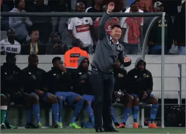  ?? Picture: CHRIS RICCO, BACKPAGEPI­X ?? DIRECTOR OF OPERATIONS: Eric Tinkler has finally acknowledg­ed that it is a possibilit­y Cape Town City can win the PSL title.