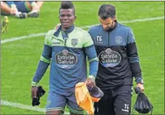  ??  ?? OPORTUNIDA­D. Azeez debutará de titular por las bajas en la media.