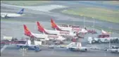  ?? MINT ?? The runway closure is expected to hit more than 250 flights at Mumbai’s Chhatrapat­i Shivaji Internatio­nal Airport.