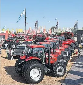  ?? (RAMIRO PEREYRA/ARCHIVO) ?? A la par. La venta de tractores durante el año pasado fue de 6.224 unidades, muy similar a las 6.226 de 2018.