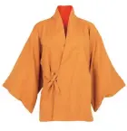  ??  ?? Cool and reversible, too
Kimono, €143, theoddersi­de.com