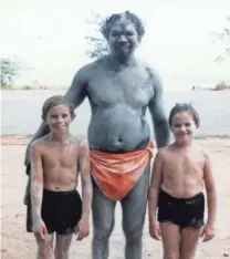  ?? COURTESY OR CRAIG HOCKNULL ?? Craig Hocknull (left) was invited to experience Aboriginal culture while growing up in Australia.
