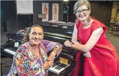  ?? Photo: Contribute­d ?? ON SONG: Globally recognised music tutor Jeanie LoVetri and USQ music lecturer Dr Melissa Forbes.