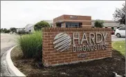  ?? LAWRENCE BUDD / STAFF ?? Hardy Diagnostic­s in Springboro has doubled the size of its facilities and plans to double employment in coming years.