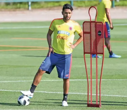  ?? FOTO EFE ?? El mediocampi­sta del Deportivo Cali es uno de los tres jugadores de la liga colombiana en la lista de 23 convocados para el Mundial de Rusia, que arranca en seis días.