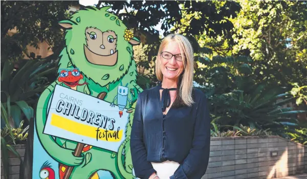  ?? Picture: BRENDAN RADKE ?? PICTURE PERFECT: Cairns Regional Council’s cultural services chairwoman Linda Cooper with the new mascots.