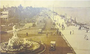  ??  ?? En el Balneario Municipal de la ciudad de Buenos Aires (La Prensa, 11 de febrero de 1934).