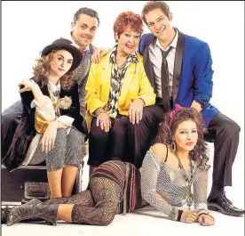  ??  ?? The Wedding Singer 2017 tour. Left to right: Cassie Compton, Ray Quinn, Ruth Madoc, Jon Robyns and Roxanne Pallett. Ruth Madoc as Grandma Rosie and Jon Robyns as Robbie Hart. Picture: Darren Bell