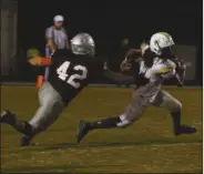  ??  ?? Rockmart’s Blake Holloman (3) breaks away from Cedartown’s Tyler Blaylock (42).