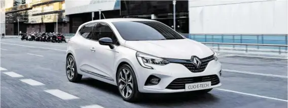  ?? BILD: SN/RENAULT ?? Der neue Renault Clio kann ab sofort auch als Hybridvari­ante E-Tech geordert werden.