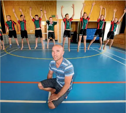  ?? ANDY JACKSON/FAIRFAX NZ. ?? Rhys Clark is among a number of people behind a project to help Highlands Intermedia­te athletes reach their potential.