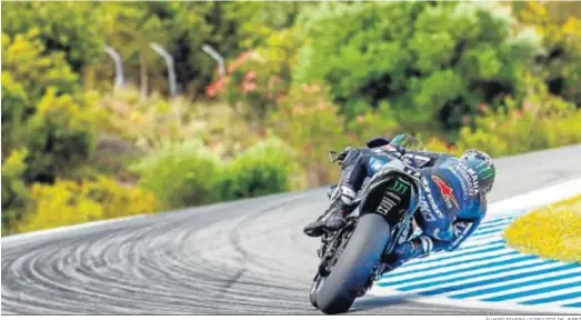  ?? ÁLVARO RIVERO / CIRCUITO DE JEREZ ?? Maverick Viñales logró el mejor registro de la jornada de test en el Circuito de Jerez tras el Gran Premio celebrado el domingo.