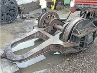  ?? GRAHAM MUSPRATT ?? The welded and fabricated constructi­on of No. 35011’s trailing truck is readily apparent in this view, taken after the truck was removed from the frames pending independen­t assessment.