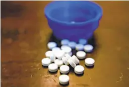  ?? KEITH SRAKOCIC AP ?? Over 808 million oxycodone and hydrocodon­e pills were distribute­d in San Diego County from 2006 to 2014, according to U.S. Drug Enforcemen­t Agency data.