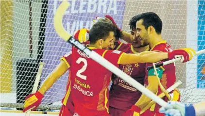  ?? FOTO: RFEP / LUIS VELASCO ?? España cumplió el objetivo venciendo a Italia. A cuartos de final como primera de grupo y mejorando cada día el juego