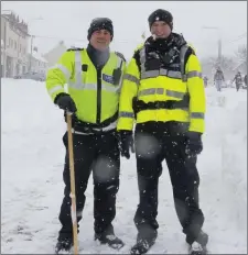  ??  ?? Garda Kevin Burke and Garda Noel O’Donovan.