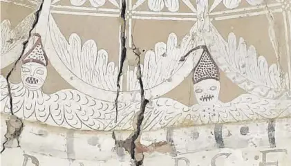  ?? XXXX ?? Detalle Los ´ángeles malos' en la cúpula restaurada de la ermita de Talaván. ▷
