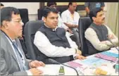  ?? SUNNY SHENDE ?? CM Devendra Fadnavis (second from left) at a meeting in Nagpur on Tuesday.