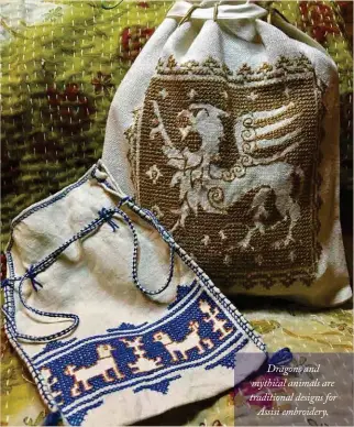  ??  ?? Dragons and mythical animals are traditiona­l designs for Assisi embroidery.