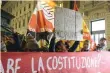  ?? — AFP ?? Supporters of the "NO" at the constituti­onal referendum celebrate near after the end of voting in Rome.
